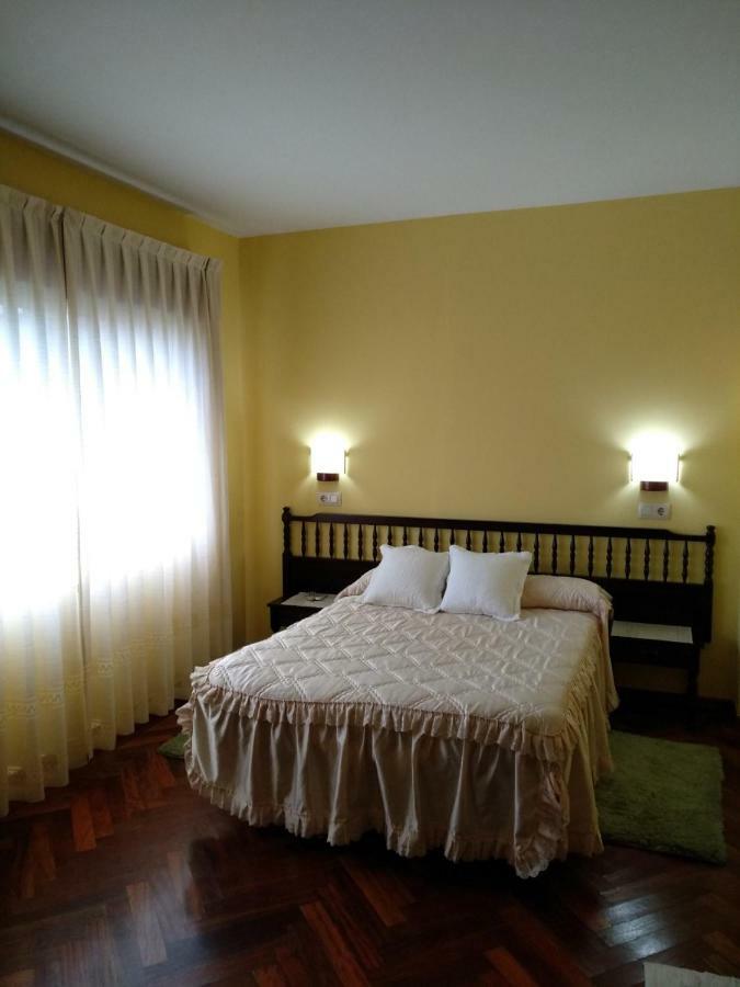 Hotel Corinto Понтеведра Екстер'єр фото